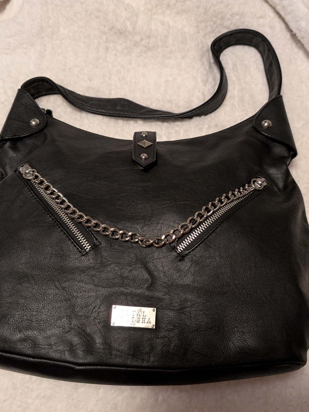 Metal Mulisha Black Shoulder Bag with Silver Chain Accents